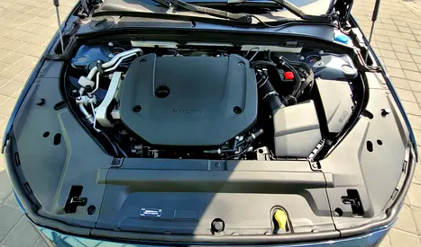 صورة مصغرة 17 لـ 2023 Volvo S90