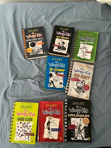 Diary of a Wimpy Kid book set (8 paperback books) - good condition