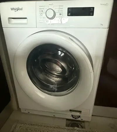 Whirlpool 7kg Front Load Washing Machine - Good Working Condition