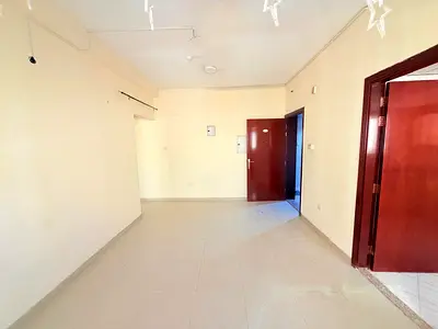 SPACIOUS 1BHK AL NABBA ONLY FOR FAMLIYS CENTRAL AC END GAS OUTSIDE LANDFREE PARKING ONLY 25K AL NAB
