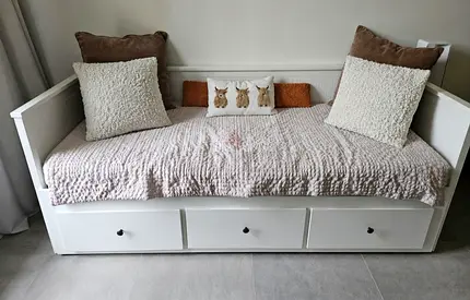 Ikea Day bed with mattress available in perfect condition