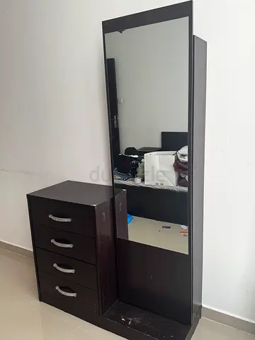 Dressing table with mirror and shelf