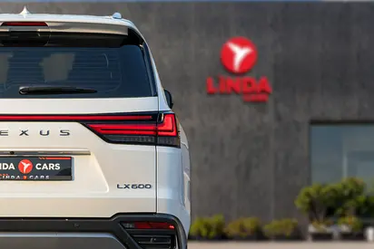 2023 Lexus LX-SERIES photo 5