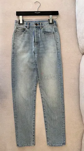 SAINT LAURENT PARIS LIGHT WASH SKINNY JEANS Size 26 RRP $1200