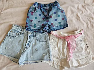 28 pieces 4-5y, Girls clothes and shoes