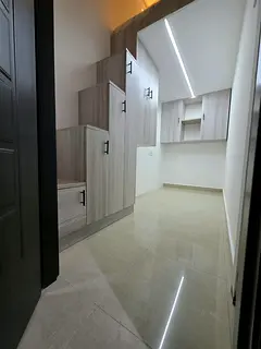 Premium loft partition for rent in Muraqqabat near Asiana Grand Hotel