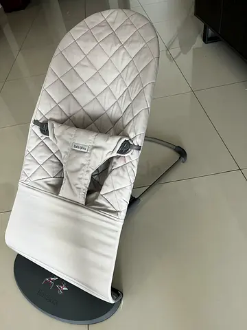 Babybjorn bouncer bliss sand grey like new