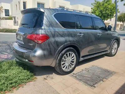 2017 Infiniti QX80 — фото 3