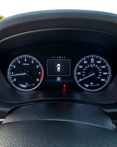 صورة 3 لـ 2015 Genesis G80