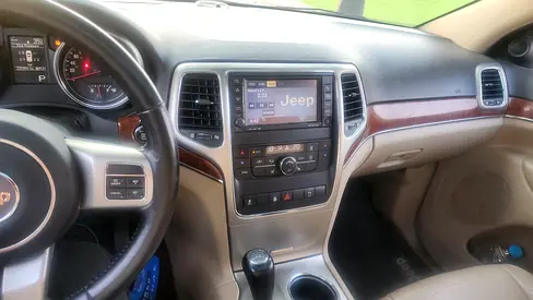 صورة 3 لـ 2012 JEEP GRAND CHEROKEE