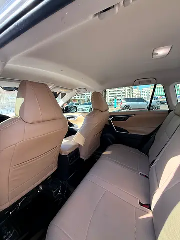 2022 Toyota RAV 4 — фото 10