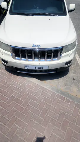 صورة 16 لـ 2012 JEEP GRAND CHEROKEE