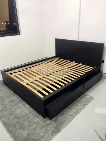 Ikea king size bed with mattress and storage drawers