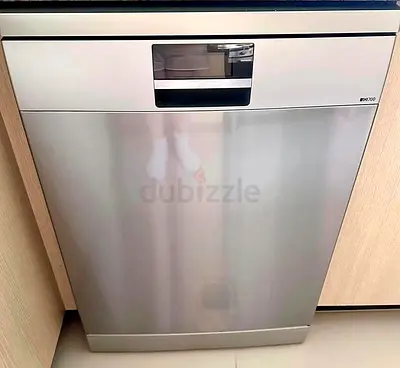 Siemens iQ700 dishwasher 3 rack latest model WiFi system same like new condition
