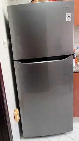 LG Double door Refrigerator-393 Litre