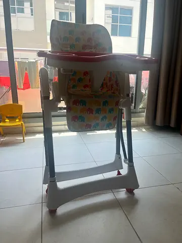 Adjustable Baby High Chair with removable tray