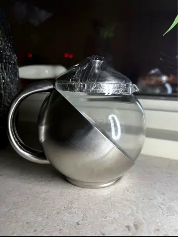 Lipton Stainless steel teapot with lid - Brand new