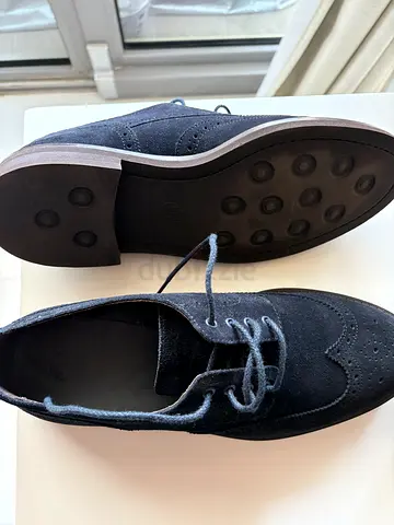 Black suede men's brogue shoes, size (please confirm)