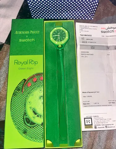 Swatch ap royel pop.
