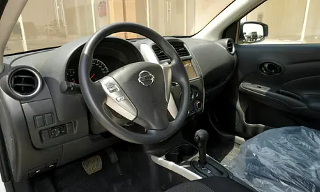 2023 Nissan SUNNY 照片 9