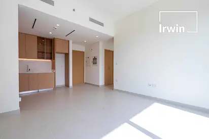 Park View | New Building | 12 cheques option.