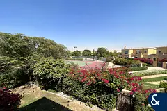 Single Row | Backing Pool And Park | 3 Bed