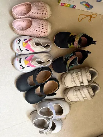Bundle of Toddler Shoes - Mix of sneakers, sandals and dress shoes size 22 (uk 5)