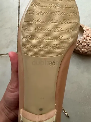 Light pink women's floral flat sandals, size 40