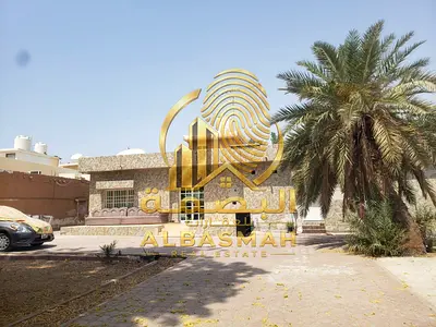 للبيع بيت عربي في منطقة المنصورة - الشارقة