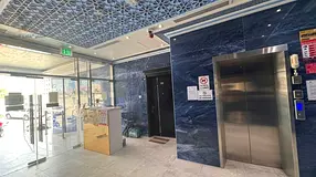 Spacious studio apartment with a separate kitchen, luxury finishing, and a convenient location close