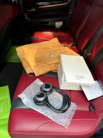 2020 Lexus LX-SERIES photo 5