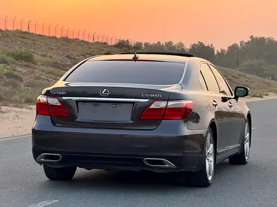 صورة 12 لـ 2010 Lexus LS-SERIES