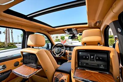 صورة 14 لـ 2019 ROLLS-ROYCE CULLINAN
