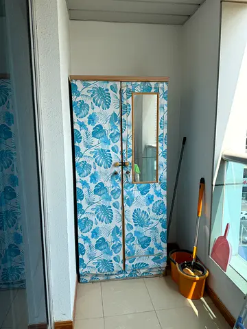 2 door cupboard
