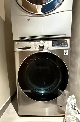 LG front load 10kg Washer and 8 kg Dryer Pair, Stainless Steel