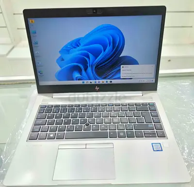 Hp laptop 840 G5 8/256 SSD