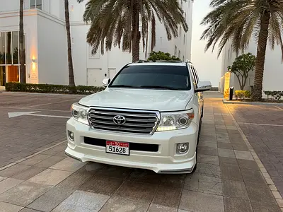 للبيع تويوتا لاندكروزر 2014 خليجي VX-R 5.7 فل اوبشن اعلى فئة