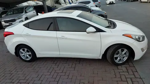 صورة 4 لـ 2012 Hyundai ELANTRA