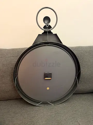 Large Round Wall Clock (used) - Silent Quartz Movement