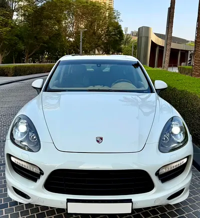 2014 Porsche CAYENNE — миниатюра 7