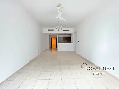 Well-Maintained Apartment Spacious | With Balcony