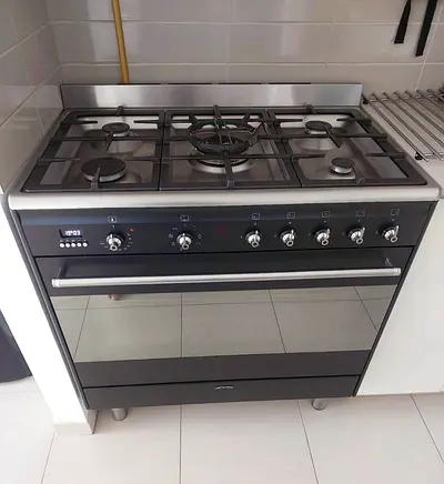 Smeg Gas Cooker Electric Oven 90 Cm Latest Model