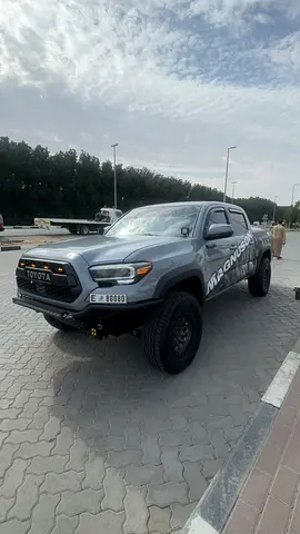 TOYOTA TOCOMA TRD PRO supercharged