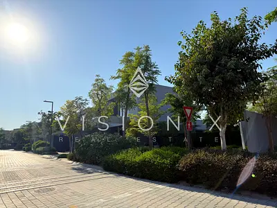 Beautiful Villa | Modern Amenities | Immediate Entry