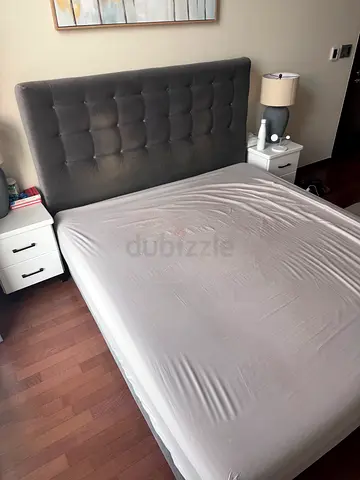 Beautiful KING Bed. No Mattress. Suit 200 x 180 size. Must sell ASAP