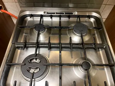 Ariston cooking range, with gas oven.