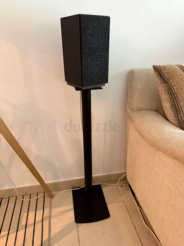 Speaker stand
