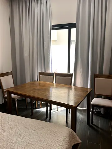 Dining table with 6 chairs