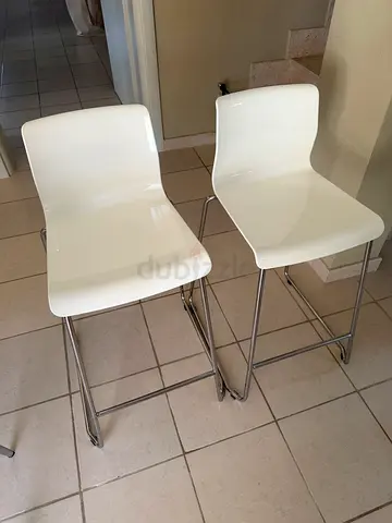 2 Bar stool chairs