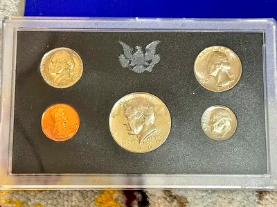 1969-S U.S. Proof Set Original Mint Package (old antique coins)